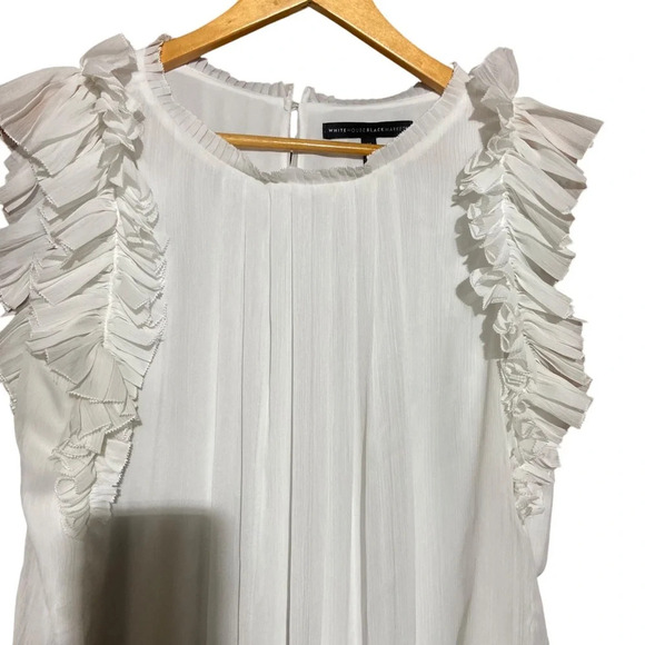 White House Black Market Micro Pleated Shell Tank In ERUC Size Medium - Picture 6 of 10